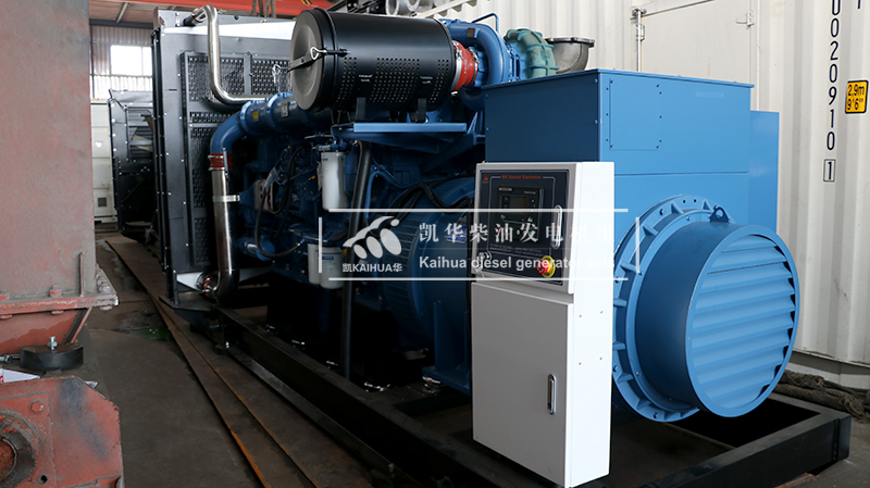 丹东市地产一台900kw玉柴发电机组成功出厂
